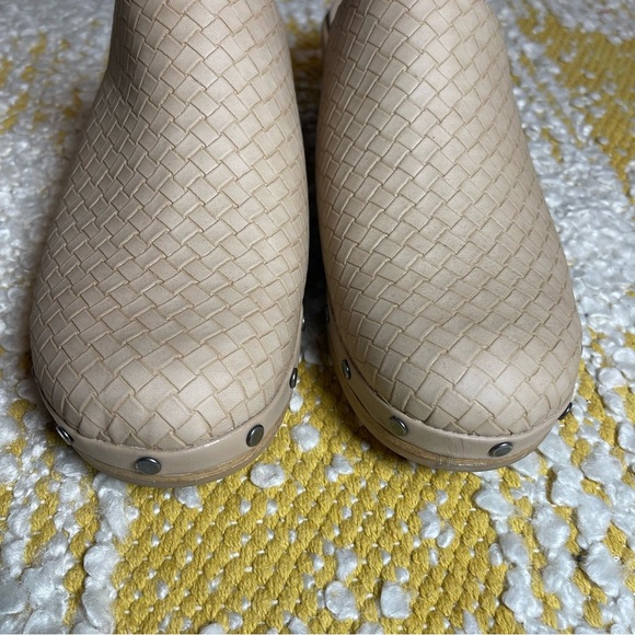 Falls Creek Womens Size 11 Willa Faux Leather Clog Slip On Shoe Tan - Picture 3 of 7